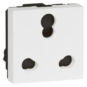 Legrand 6A Socket